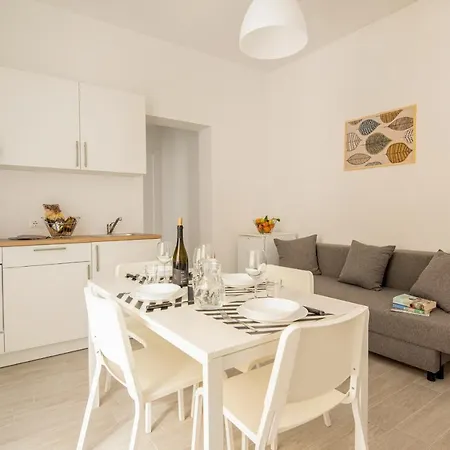 I Tre Ponti Apartment